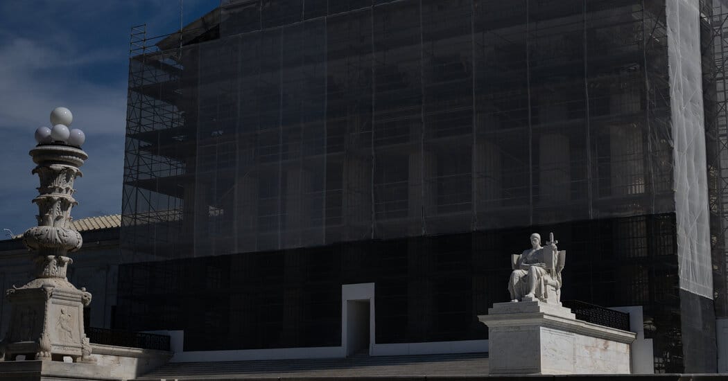 Study Finds Supreme Court More Likely to Rule for Wealthy, Economists Say — Static01.nyt.com