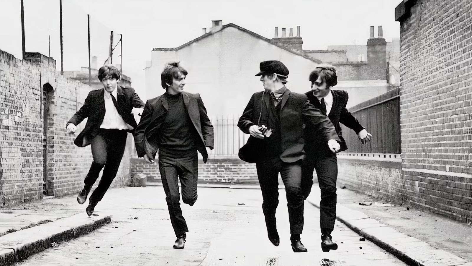 Mia McKenna-Bruce says she didn't know the Beatles' names while filming biopic — Static0.moviewebimages.com