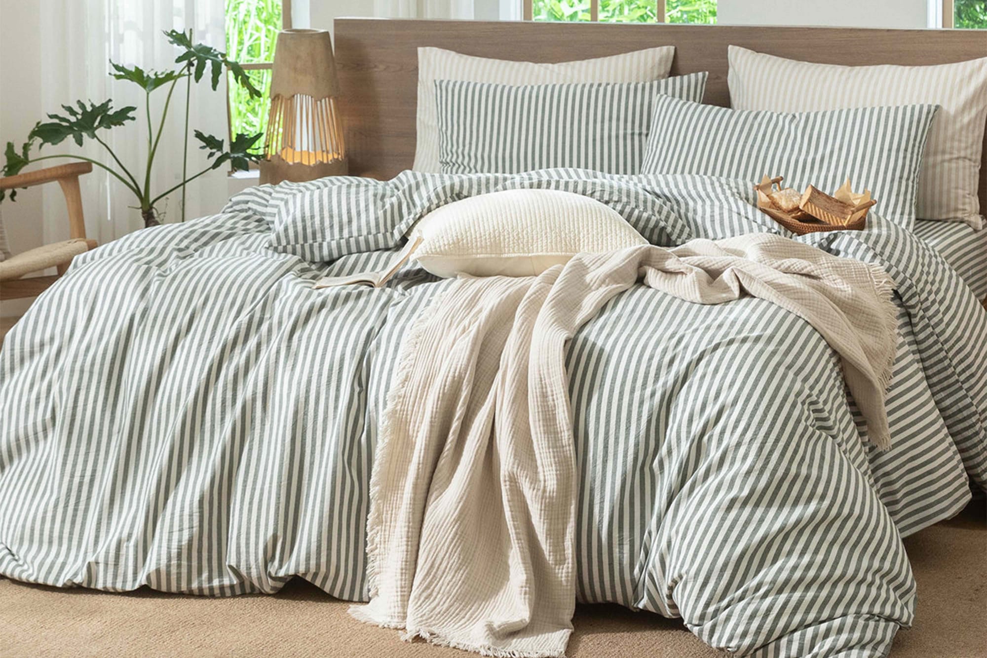 Reviewer praises MooMee striped duvet cover for cooler sleep and hotel look — People.com