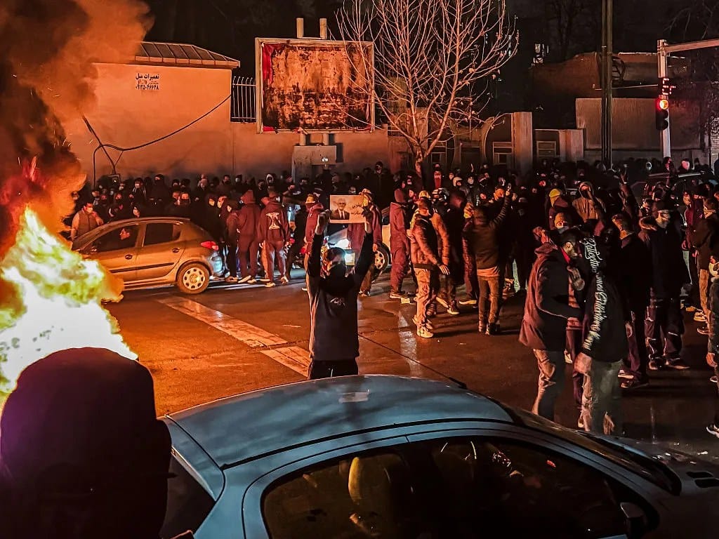 Trump urges Iranians to keep protesting and warns ‘help is on its way’ — Api.time.com