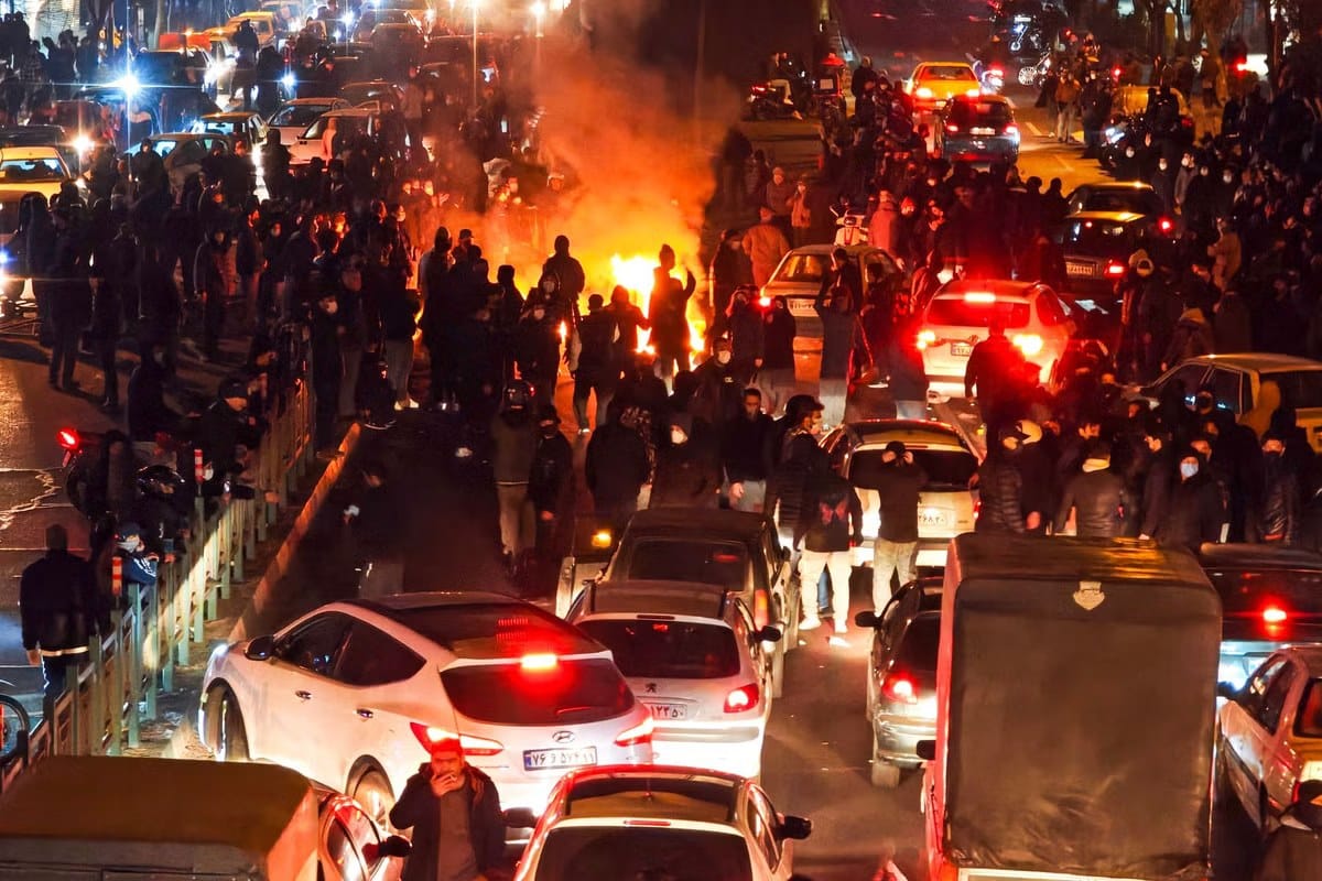 US urges Americans to leave Iran after Trump warns of ‘very strong action’ over hangings — Static.independent.co.uk