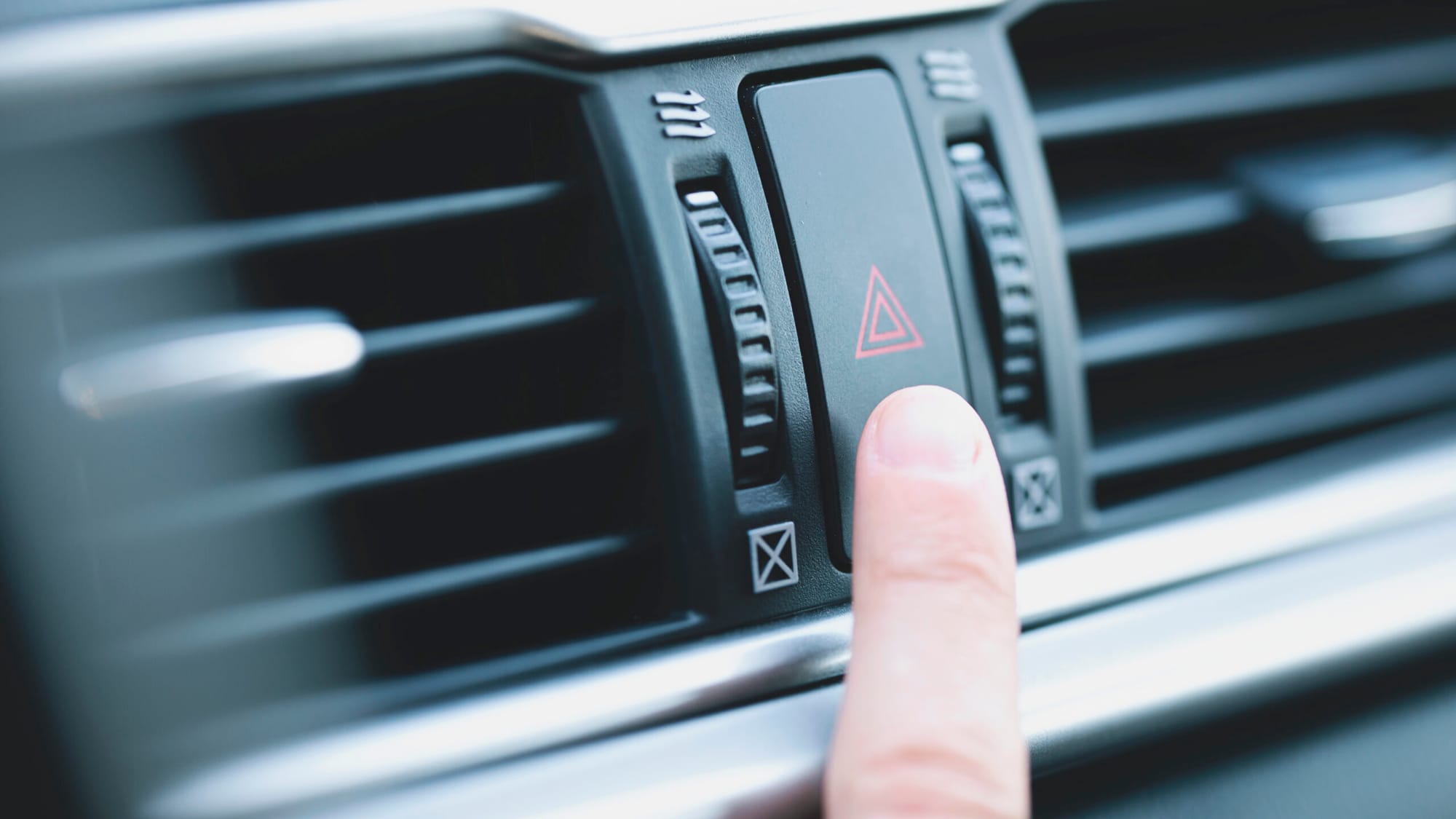 ANCAP will require physical controls or fixed display area for key car functions from 2026 — Cdn.arstechnica.net