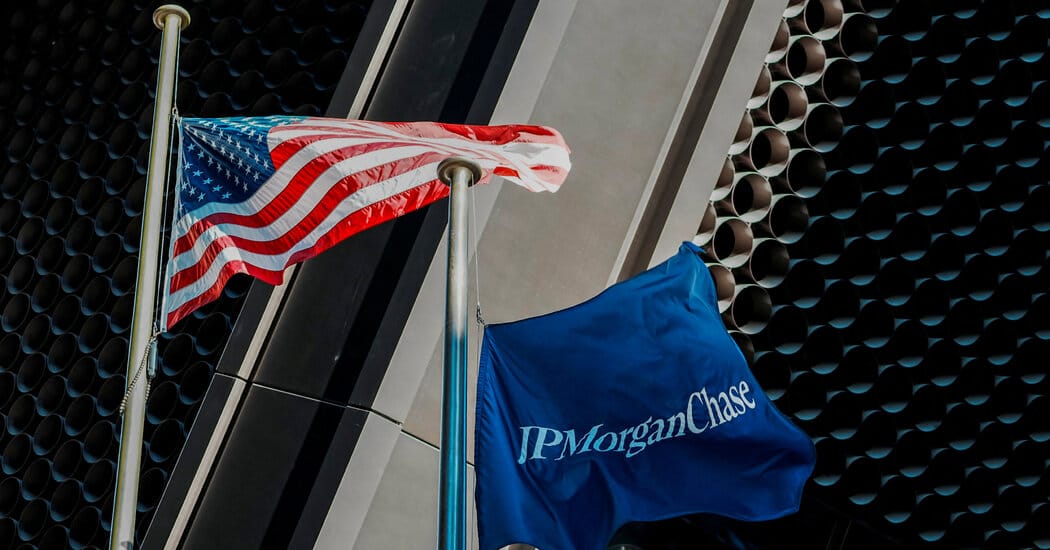 Banks Prepare to Fight Trump’s Proposed 10% Credit Card Rate Cap — Static01.nyt.com