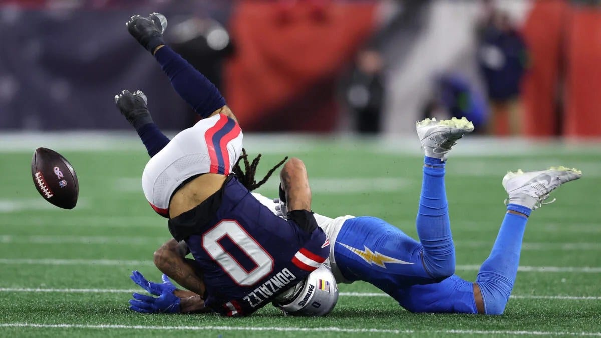 Patriots' Christian Gonzalez in concussion protocol, expected to practice Wednesday — Sportshub.cbsistatic.com