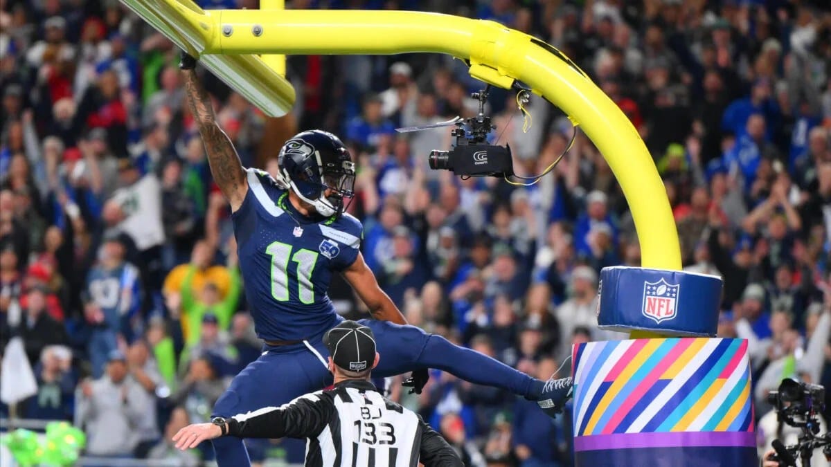 49ers at Seahawks in 2026 NFC divisional round in Seattle — Sportshub.cbsistatic.com