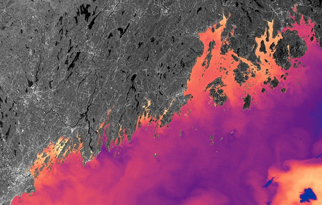 NASA satellite data helps Maine oyster farmers pick sites and predict growth — Assets.science.nasa.gov