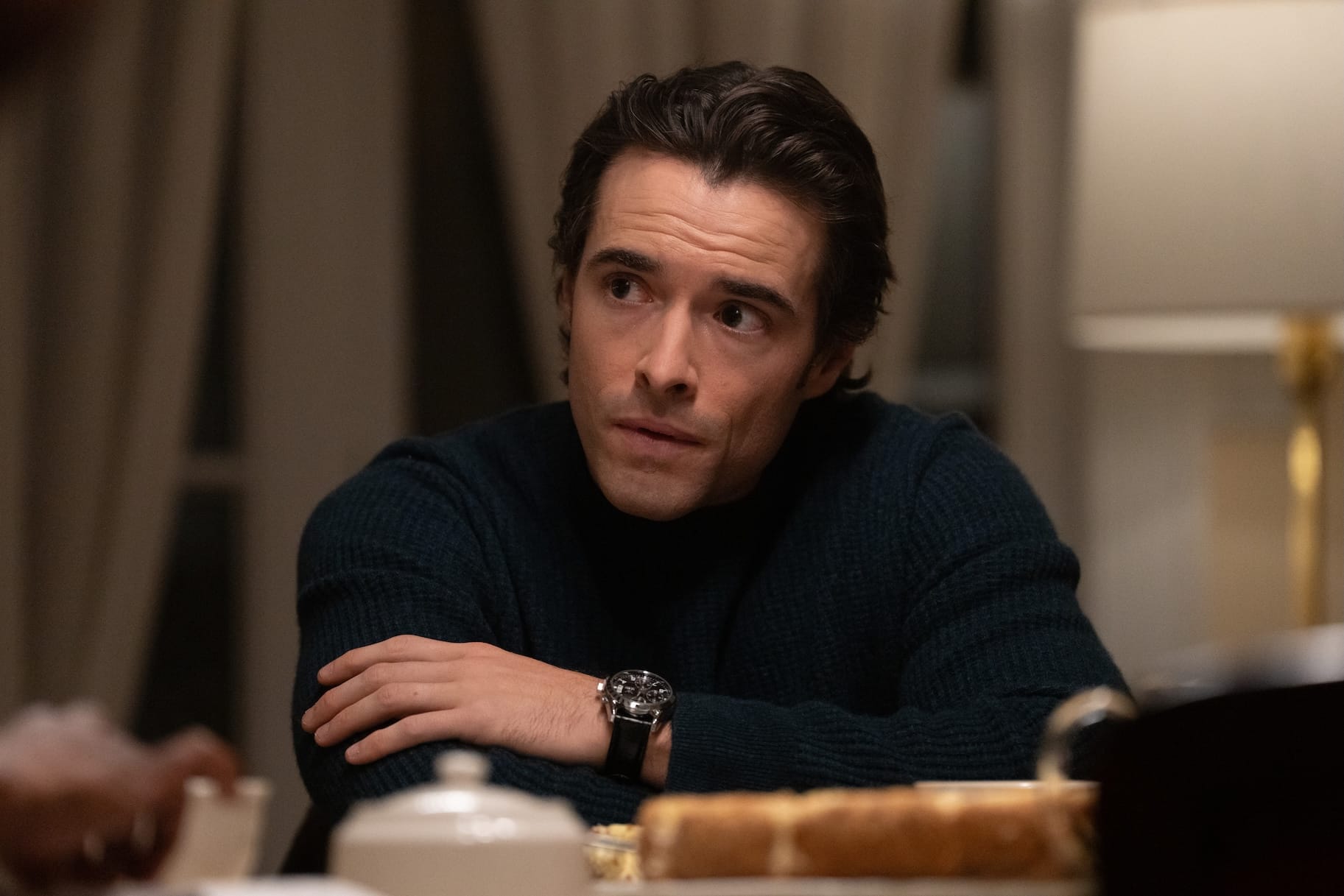 SVU's Jake Griffin confronts questions about his late father's record — Nbc.com