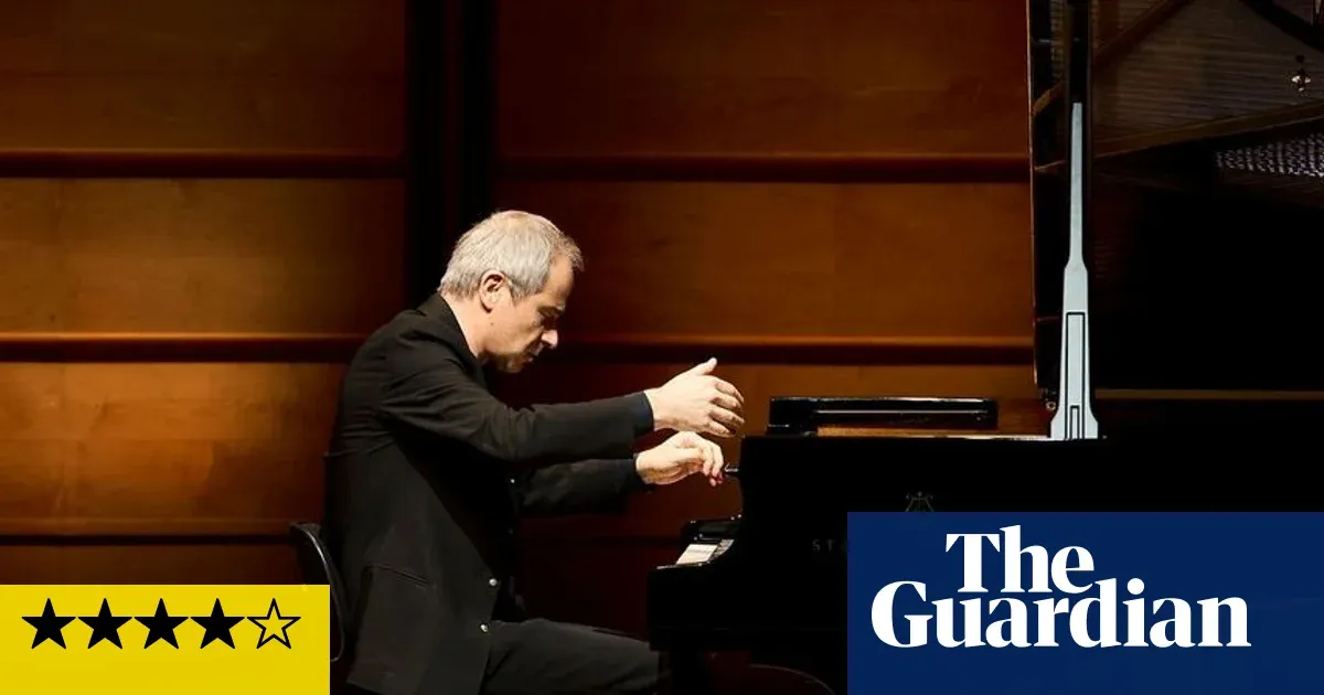 Anderszewski emphasises sorrow in Brahms’s late piano miniatures — I.guim.co.uk