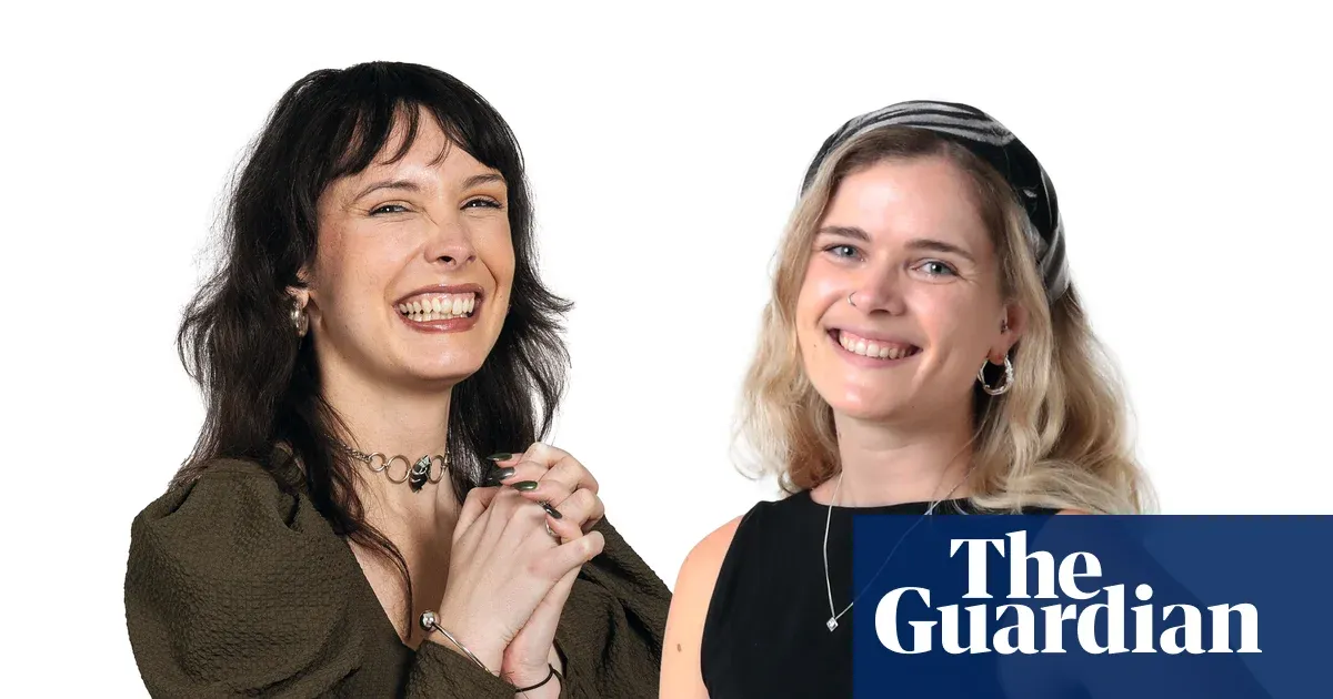 Jenny and Sara meet for blind date in London and rate the evening 9–10 — I.guim.co.uk