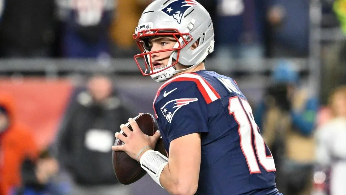 Texans head to Patriots in Divisional Round; same-game parlay highlights Maye, Marks — Sportshub.cbsistatic.com