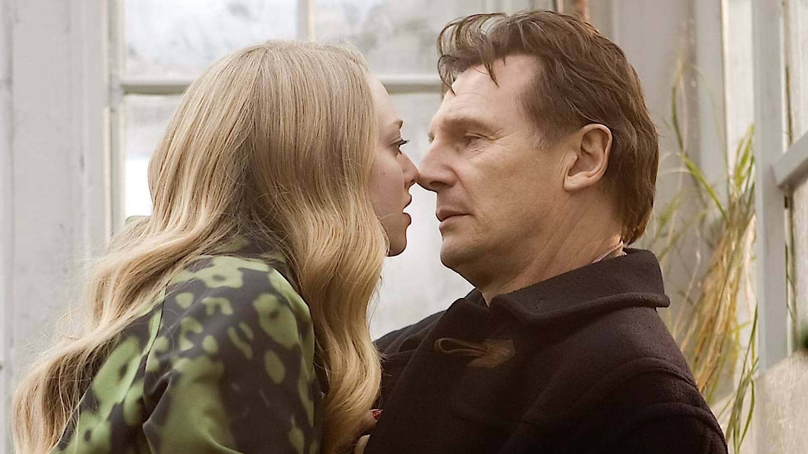 Amanda Seyfried Thriller Chloe Coming to Tubi on February 1, 2026 — Static0.moviewebimages.com
