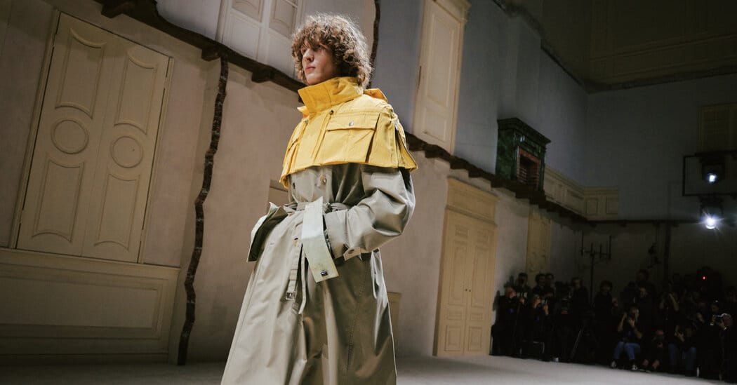 Prada revisits 2016 silhouettes and adds vivid layers in Milan show — Static01.nyt.com