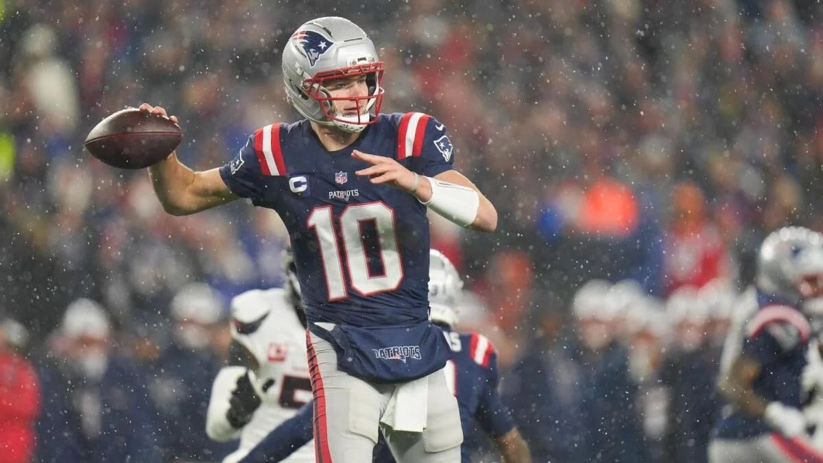 Broncos face Patriots in AFC Championship with Bo Nix out — Sportshub.cbsistatic.com