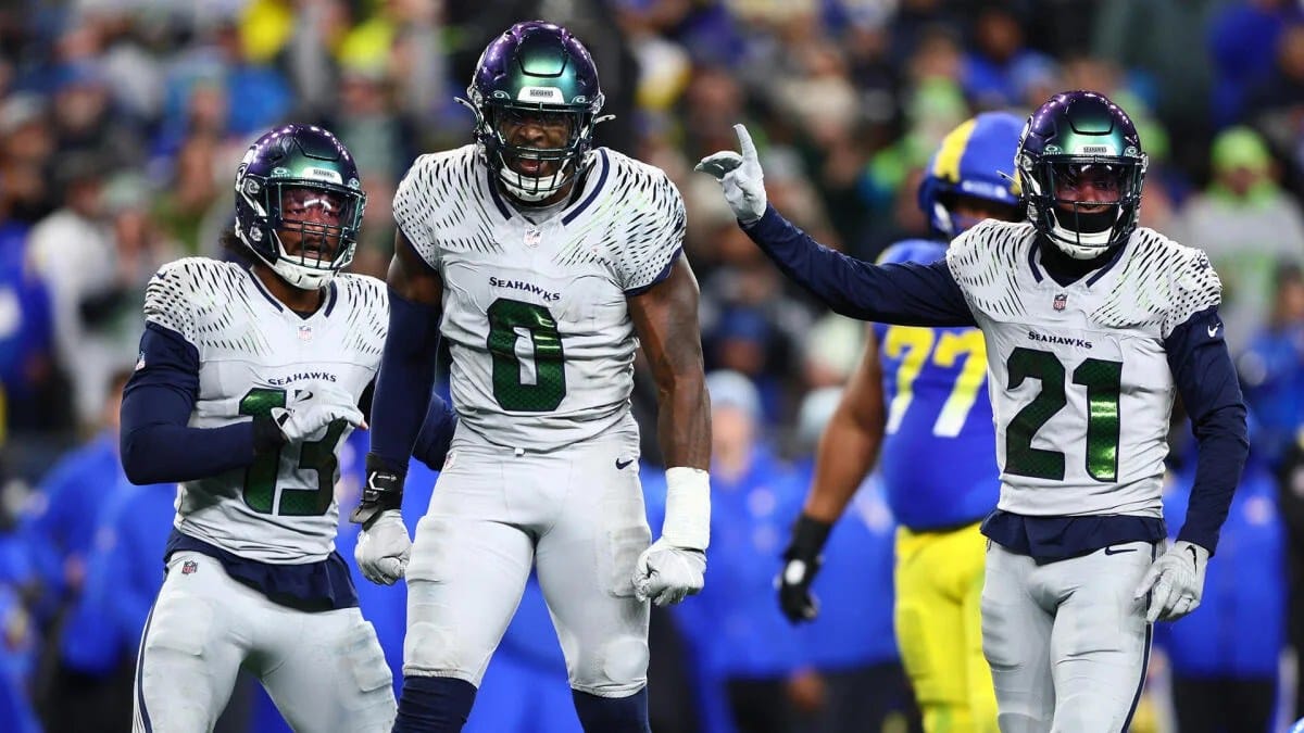 Prisco picks Broncos and Seahawks to reach Super Bowl — Sportshub.cbsistatic.com
