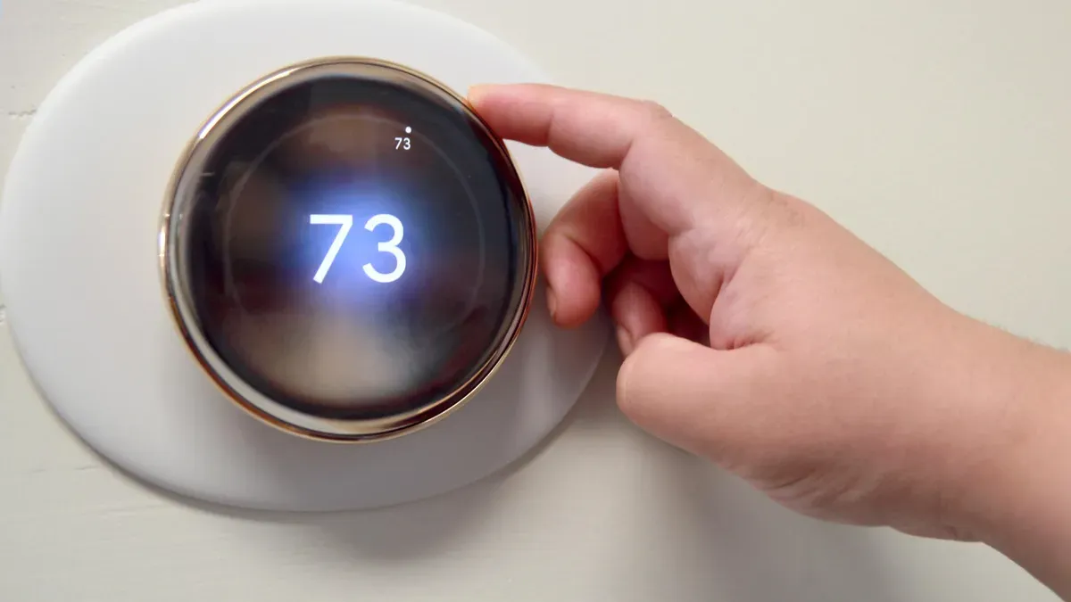 Small thermostat changes can cut energy costs without reducing comfort — Zdnet.com