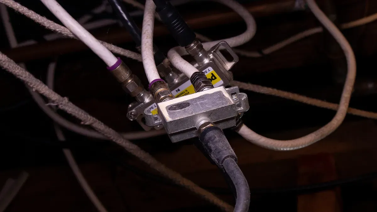 MoCA 2.5 lets homes use existing coax to deliver fast, low‑latency internet — Zdnet.com