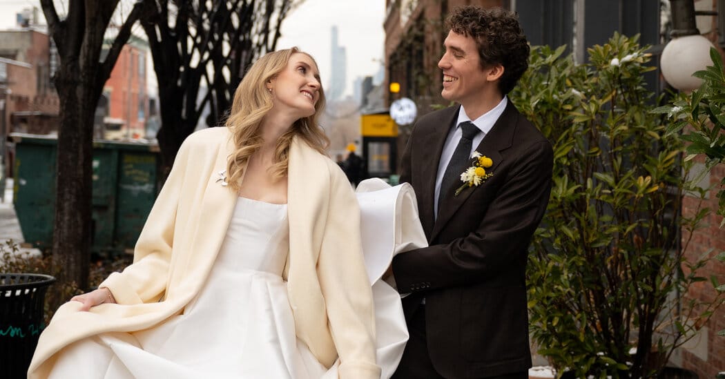 Emily Diamond and David Meadows marry at the Wythe Hotel in Brooklyn — Static01.nyt.com