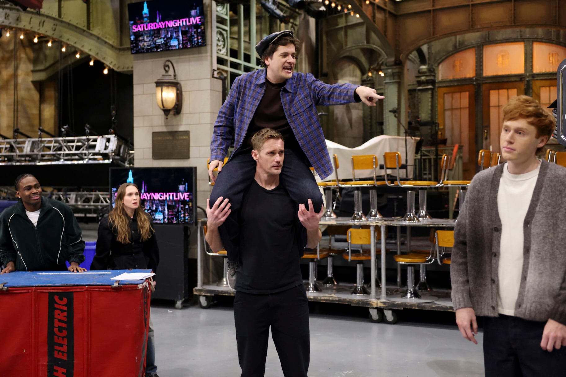 Stellan Skarsgård made two cameos on Alexander Skarsgård’s SNL debut — Nbc.com