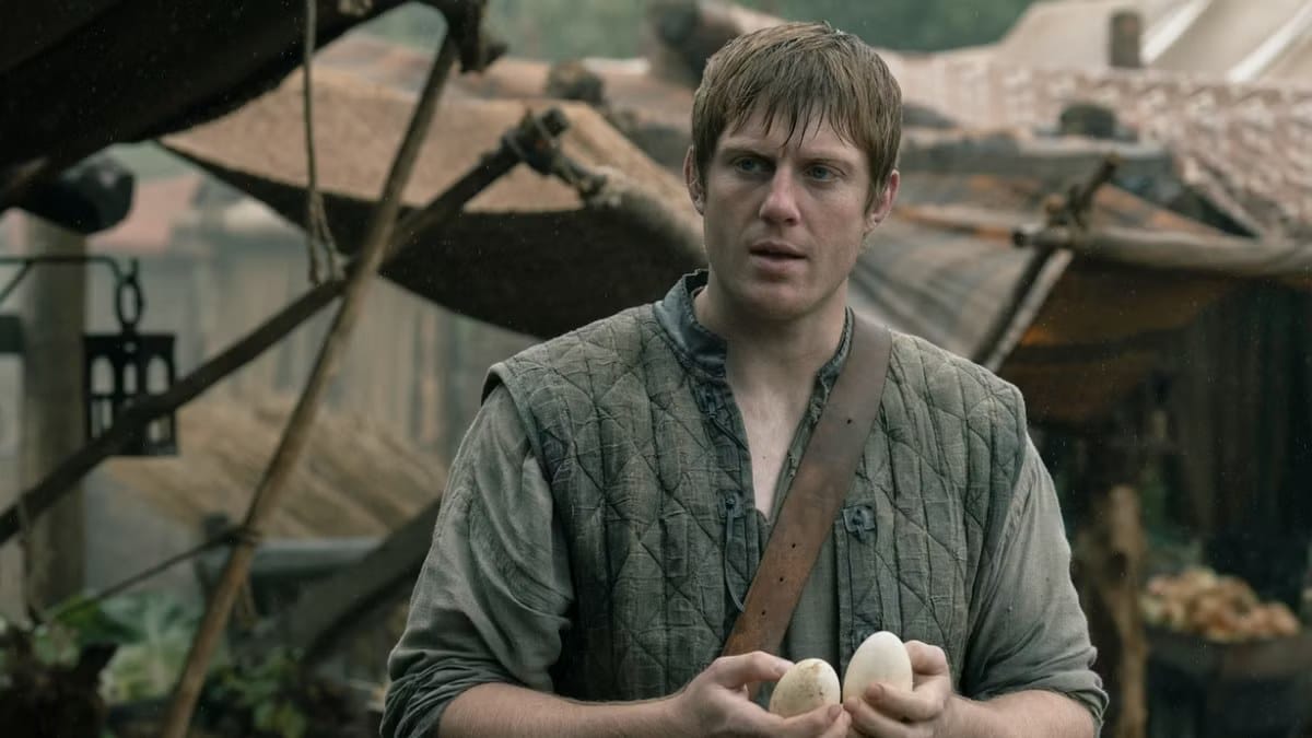 Episode 3 reveals Egg as Aegon Targaryen as Dunk confronts Prince Aerion — Static0.colliderimages.com