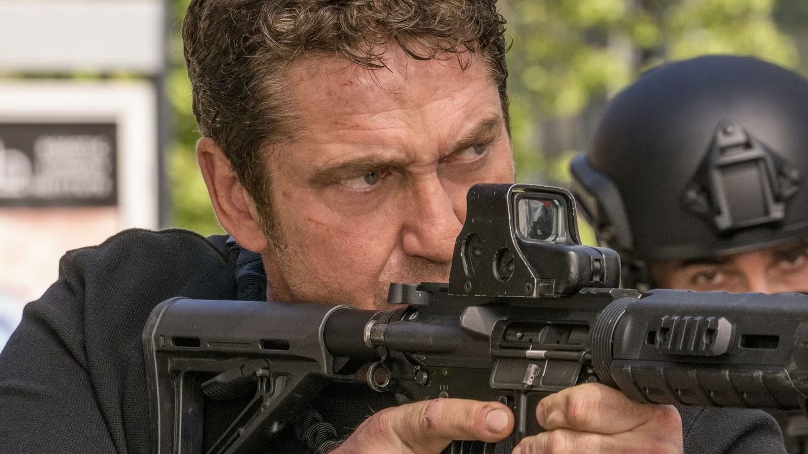 First Look: Gerard Butler Stars in Action Thriller Empire City — Movieweb