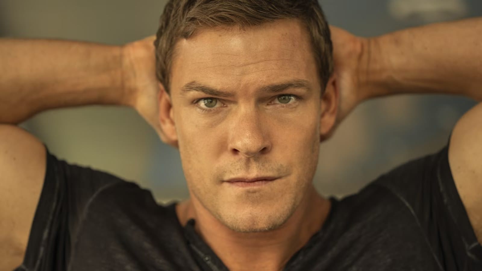 Stephen King quietly namedrops Jack Reacher in Under the Dome — Movieweb