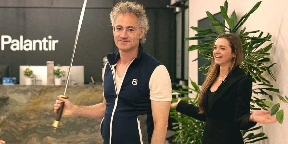 Molly O'Shea: VC-turned-podcaster who interviews tech execs — Businessinsider