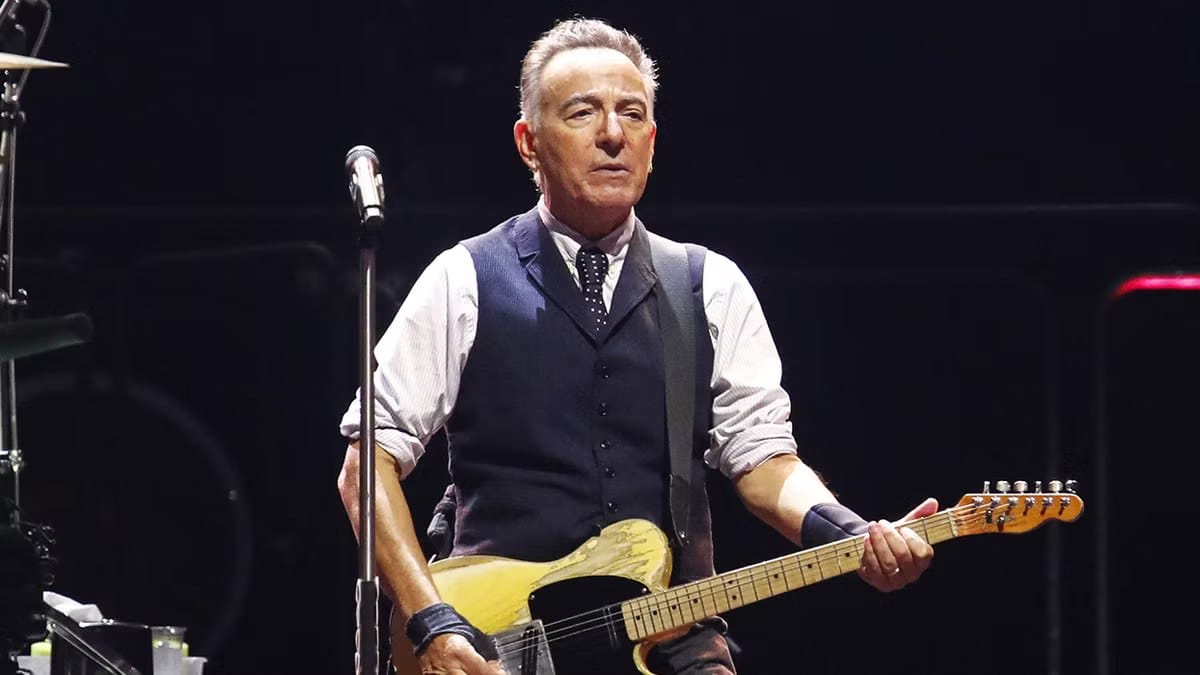 Courtney Love once said Springsteen's saxophones 'don't belong' in rock — Collider