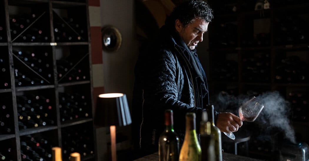 Alberto Tomba Returns to the Spotlight at the Winter Games — NYT > World > Europe