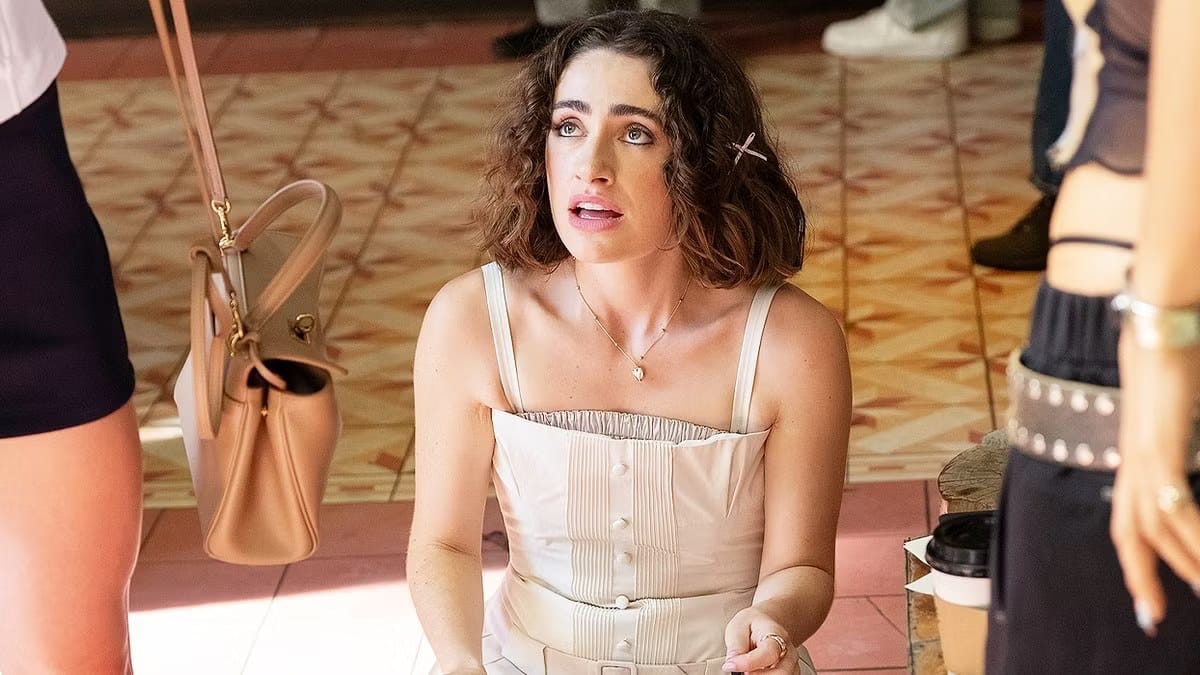 7 Actors Who Should Appear on Hacks Before It Ends — Collider