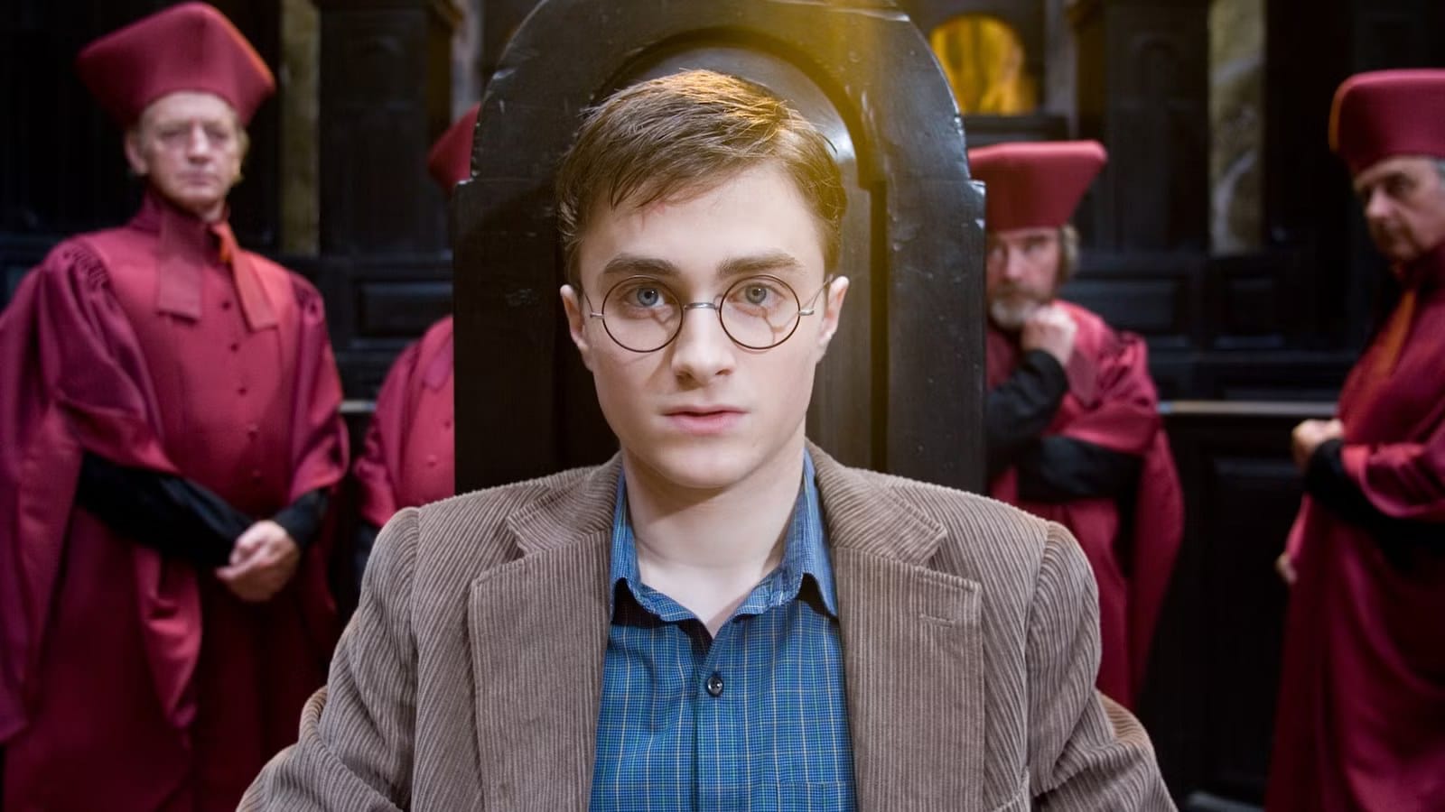 Daniel Radcliffe Was Pitched a Karate-Kicking Cowardly Lion in Oz Remake — Movieweb