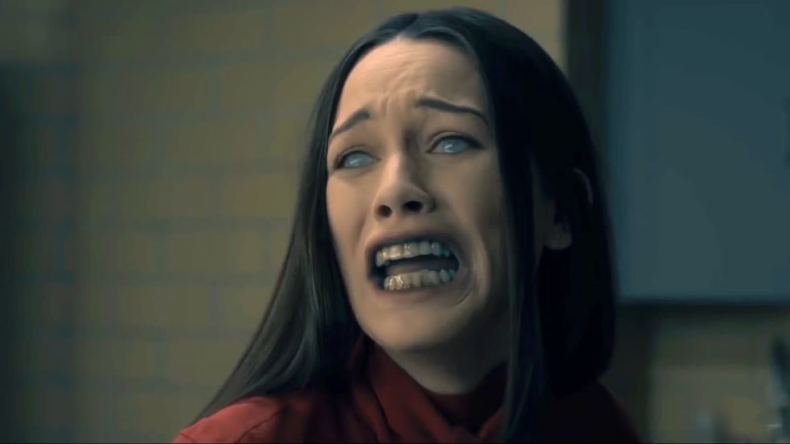 Why Mike Flanagan's 'Oculus' Is Better Than 'The Haunting of Hill House' — Movieweb