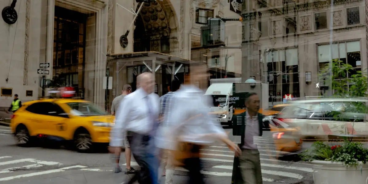 Centerview settles suit over junior banker's claims about grueling hours — Businessinsider