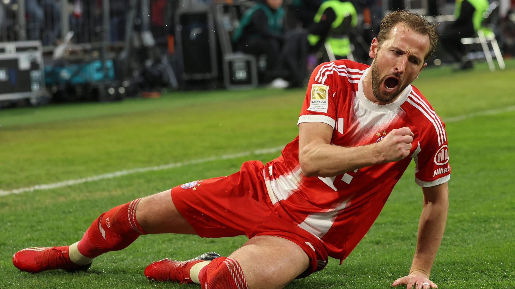 'But don't tell Harry that' - Kompany on Kane's new role at Bayern — Goal