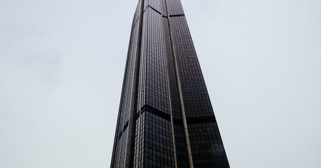 Tour Montparnasse Gets a Long-Awaited Makeover — NYT > World > Europe