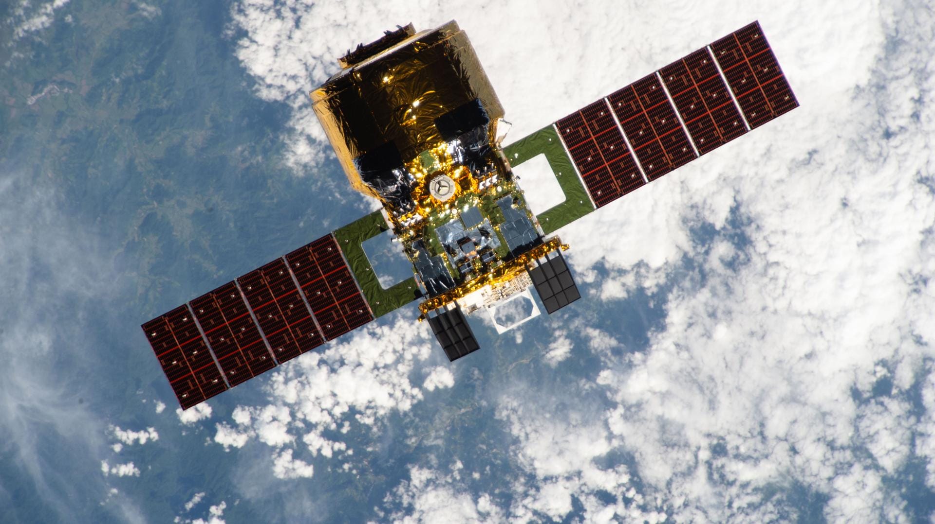 Spacewalk and Japanese cargo craft departure preps kick off week — NASA Science