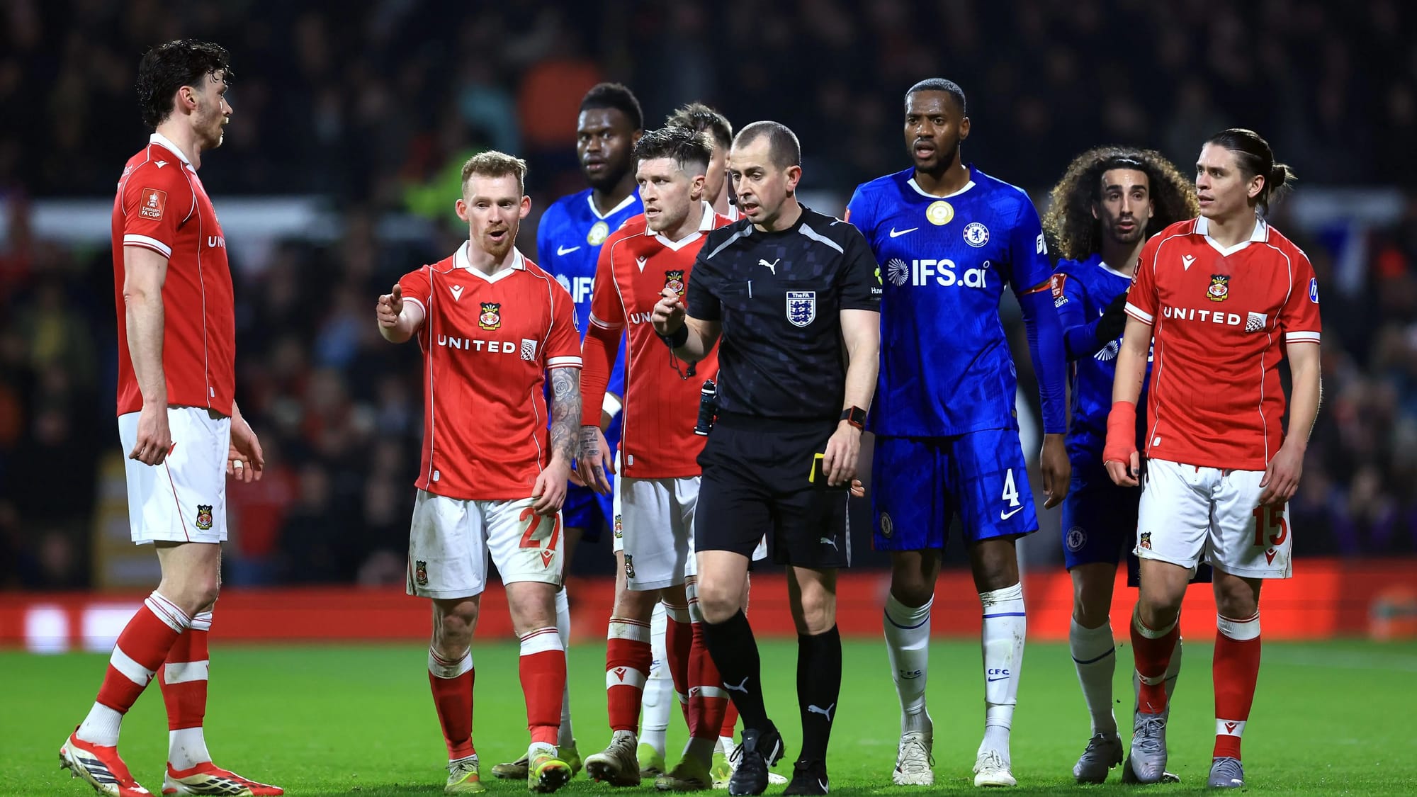 Phil Parkinson questions VAR after Dobson red ends Wrexham's FA Cup run — Goal