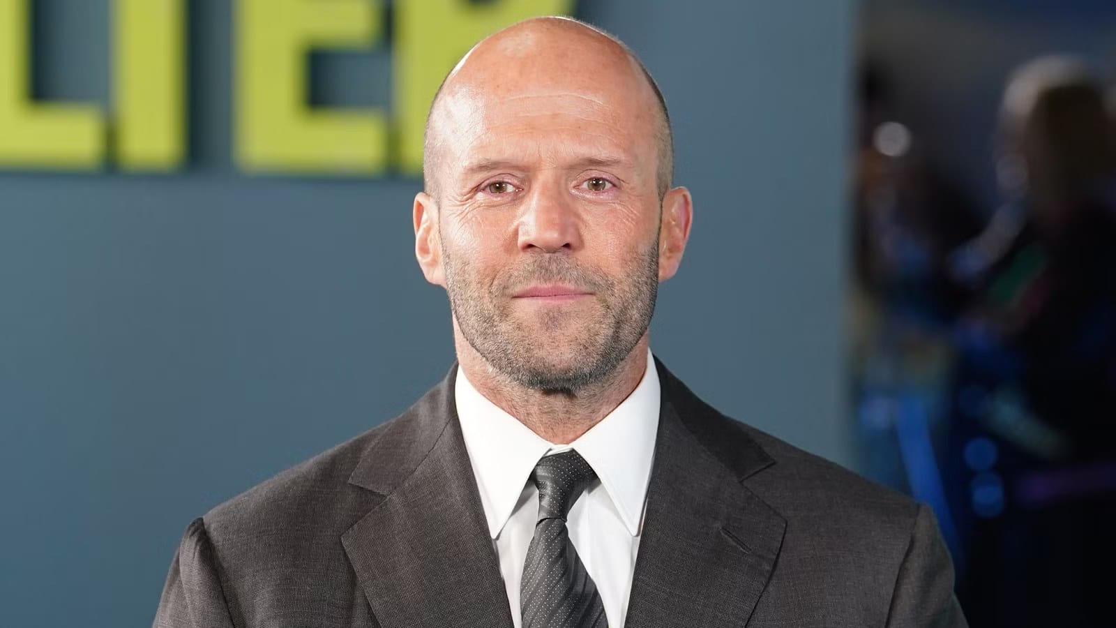 Jason Statham Shares Rare Career Distinction With Tom Cruise — Collider