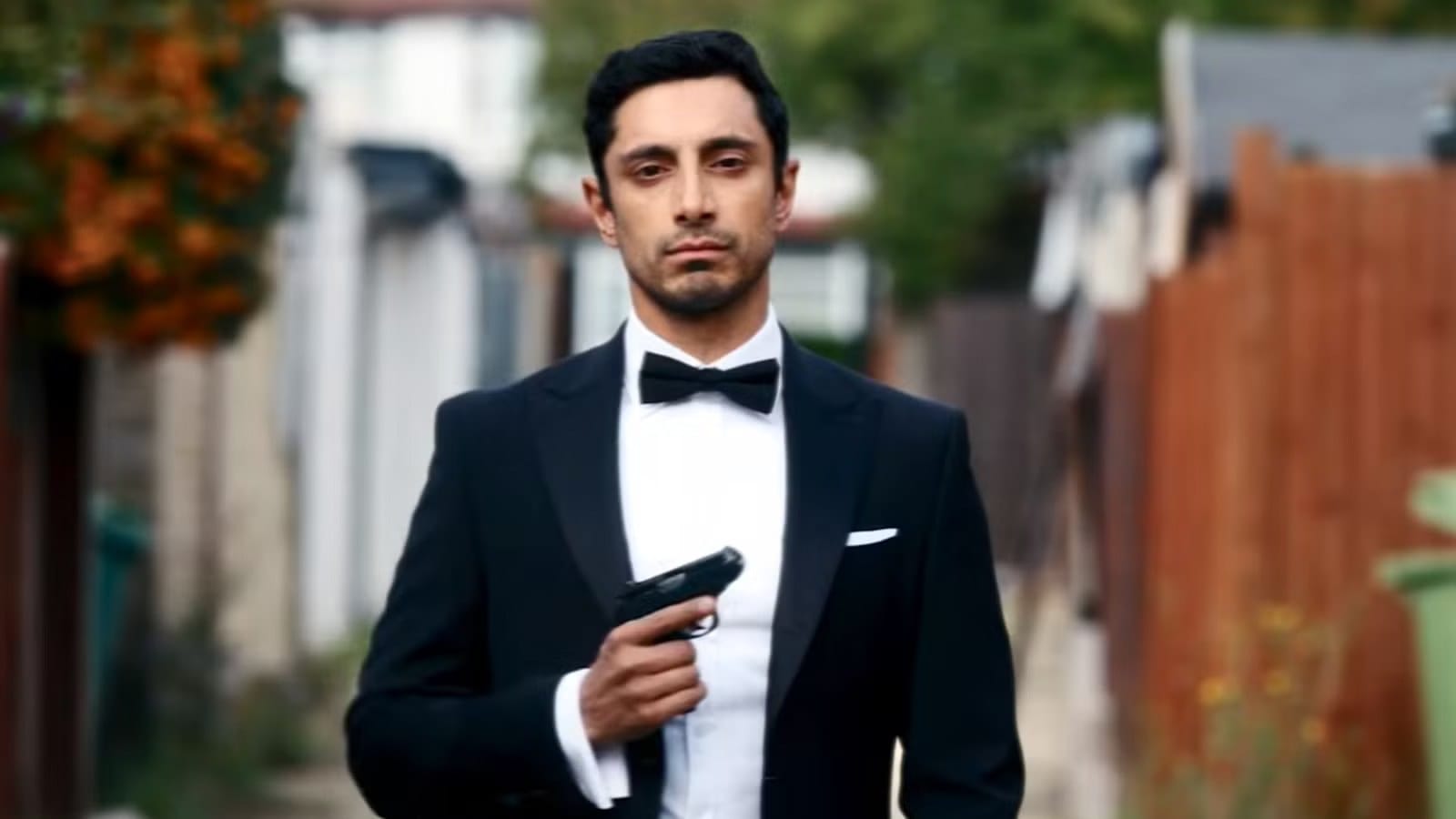 'Bait' Trailer Unveils Prime Video's James Bond Meta-Comedy Series — Movieweb