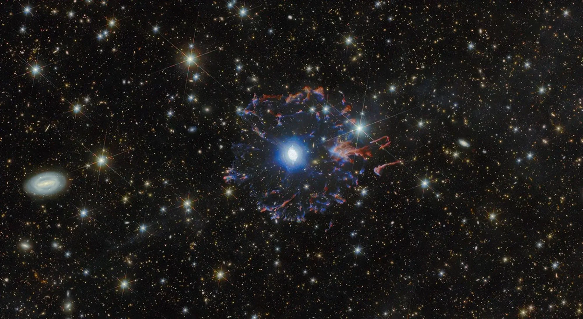 Telescopes team up for new view of Cat’s Eye Nebula — NASA Science