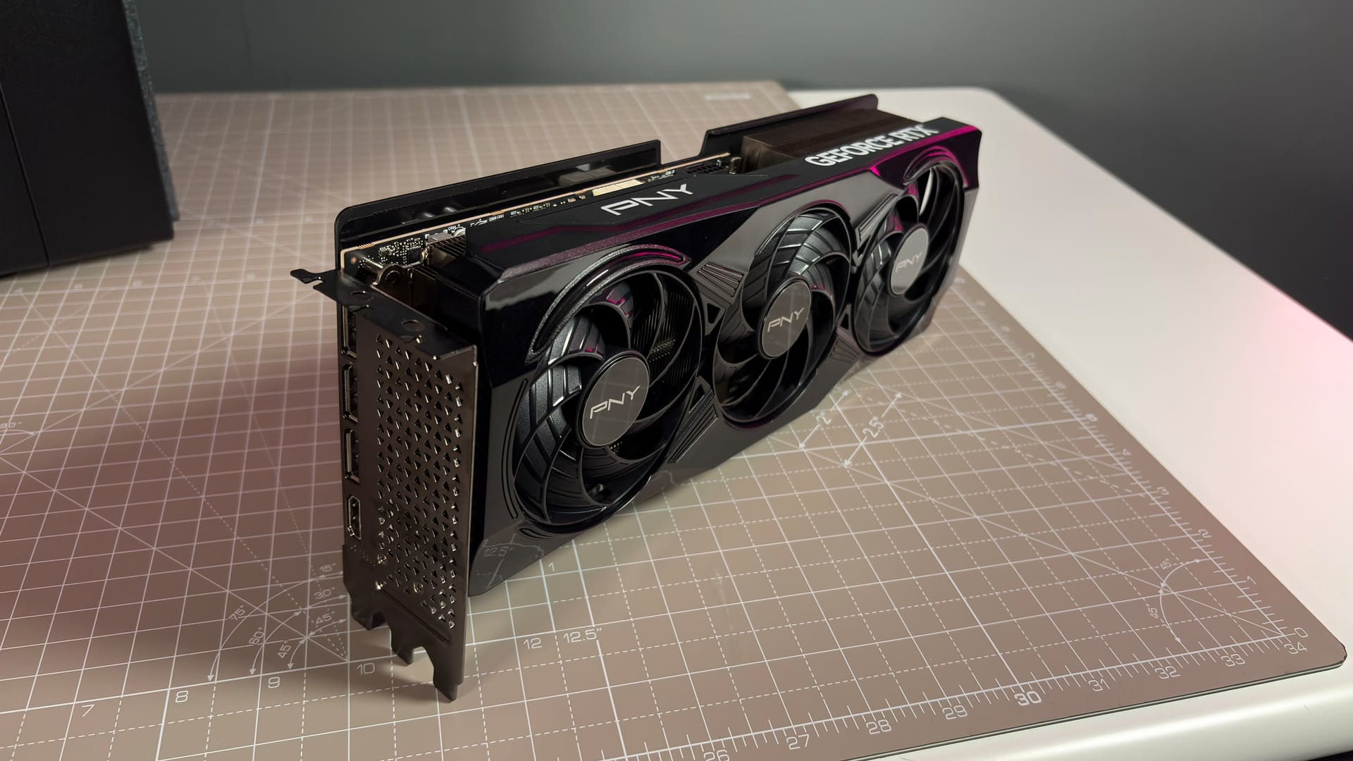 PNY GeForce RTX 5070 Ti 16 GB OC review: fast and well built — Pcgamer
