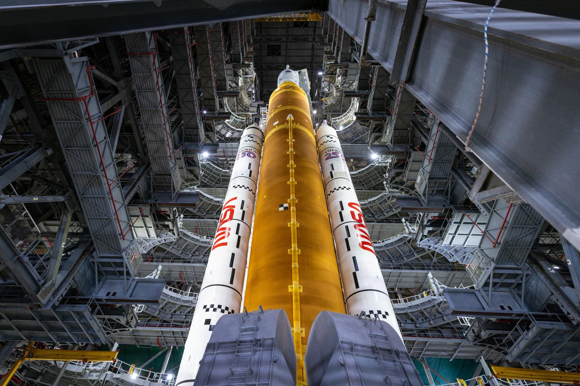 Artemis II Moon Rocket Heads Back to Launch Pad — NASA Science