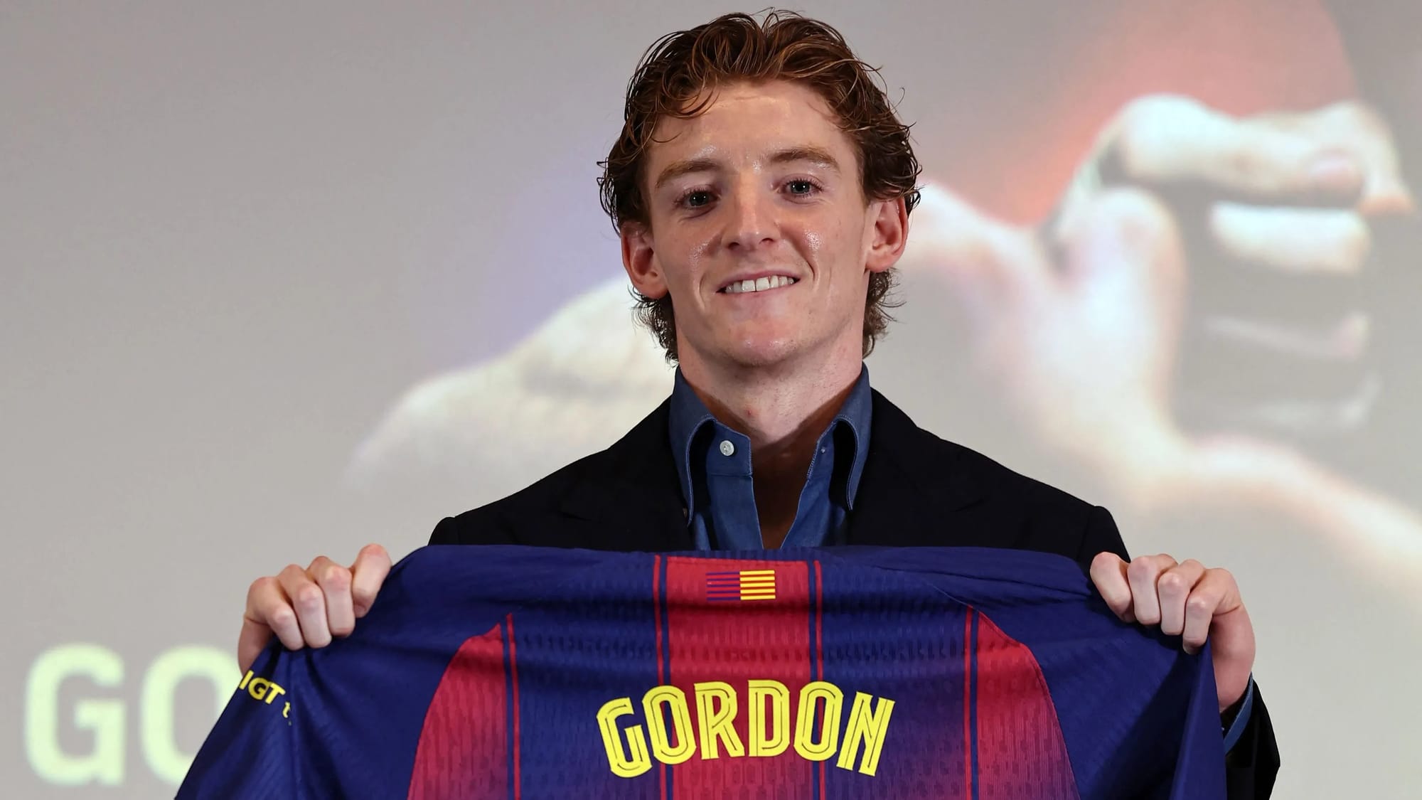 Anthony Gordon completes €80m move to Barcelona — Goal