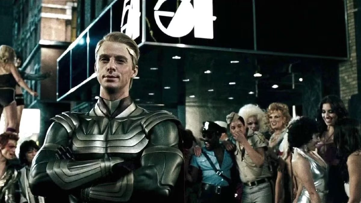 Zack Snyder's Watchmen: a visually stunning flop turned cult favorite — Collider