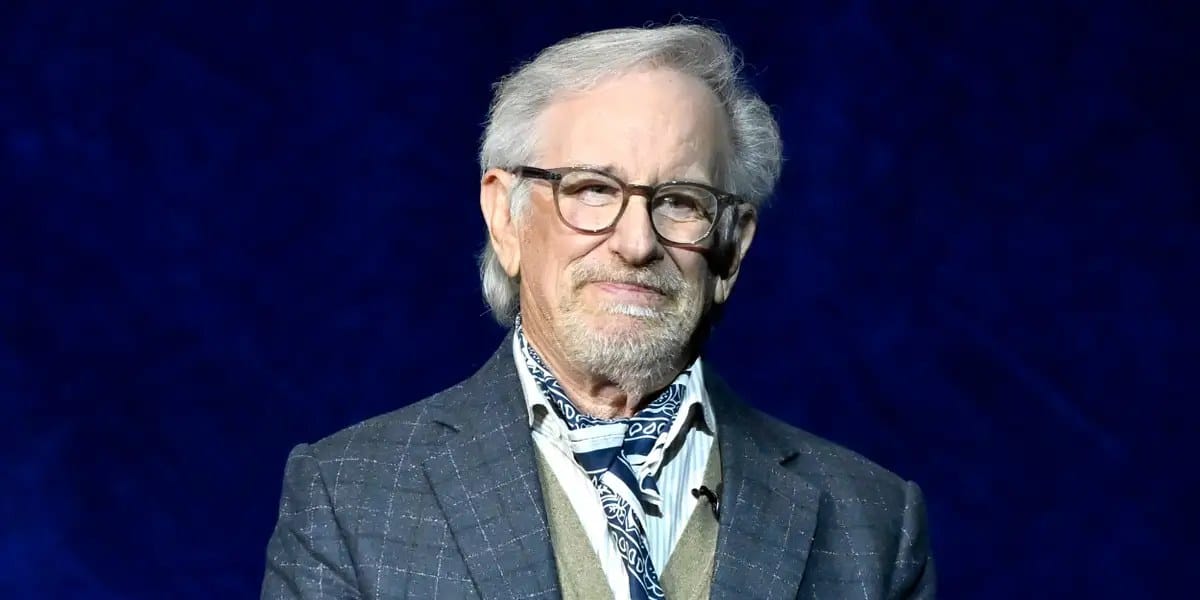 Spielberg says his wife insisted on a 9-to-5 rule for DreamWorks — Businessinsider