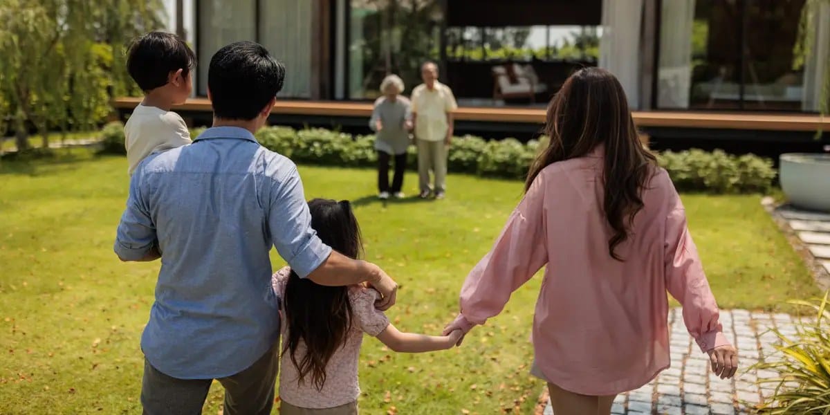 Family of 5 lives with in-laws. Wife wonders: Am I doing enough? — Businessinsider