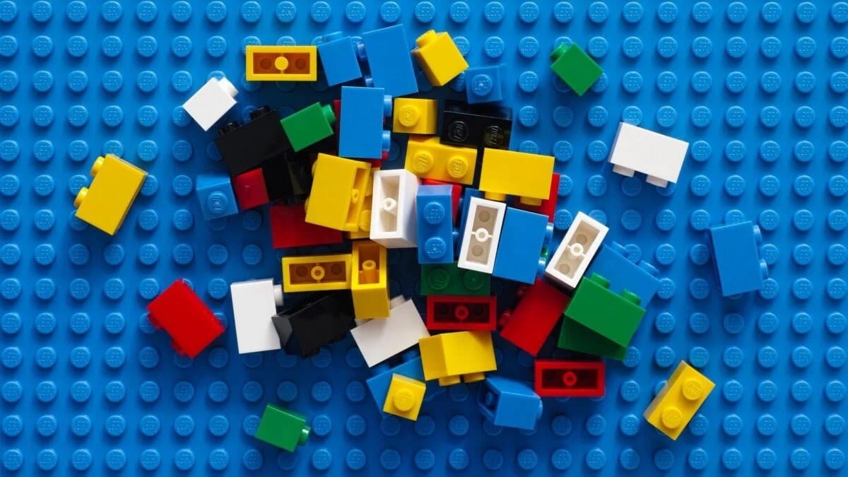 Staff Debate 'Lego' vs 'Legos' and Amiibo Plurals — Kotaku