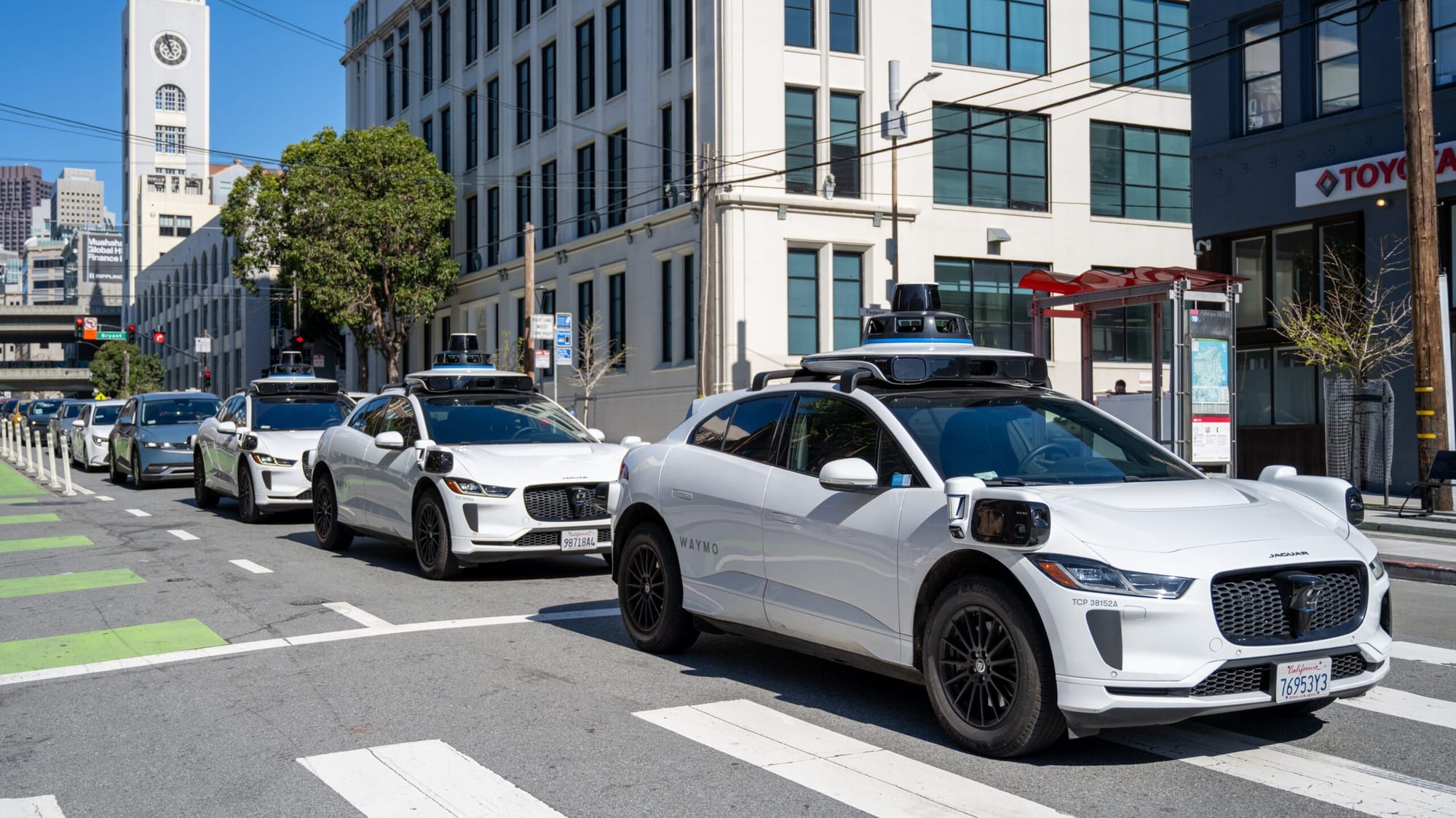 Robotaxis may not reduce traffic, Waymo data shows — Cars - Ars Technica