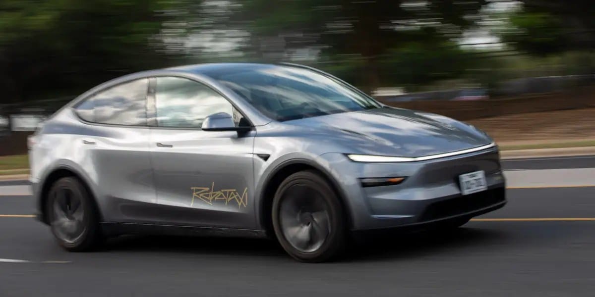 Tesla expands service area of unsupervised robotaxis in Austin — Businessinsider