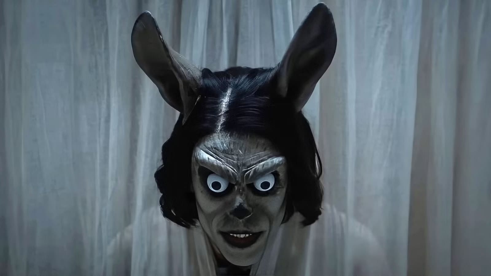 Horror Survival Quiz: Which Villain Could You Survive? — Collider