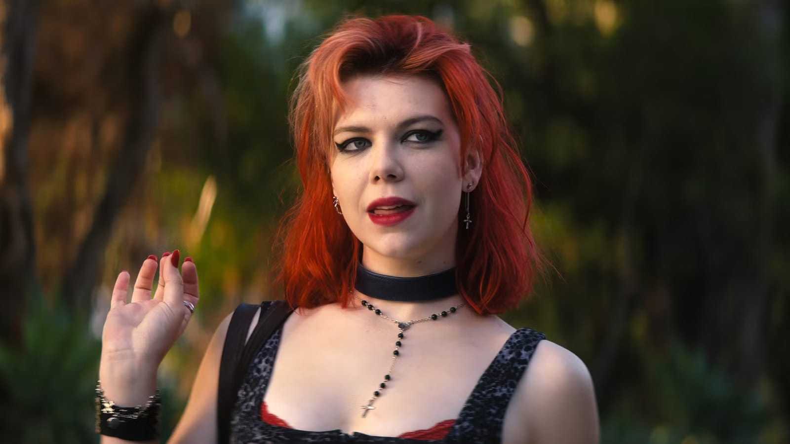 Penny Lane Is Dead turns 1980s beach trip into bloody nightmare — Collider